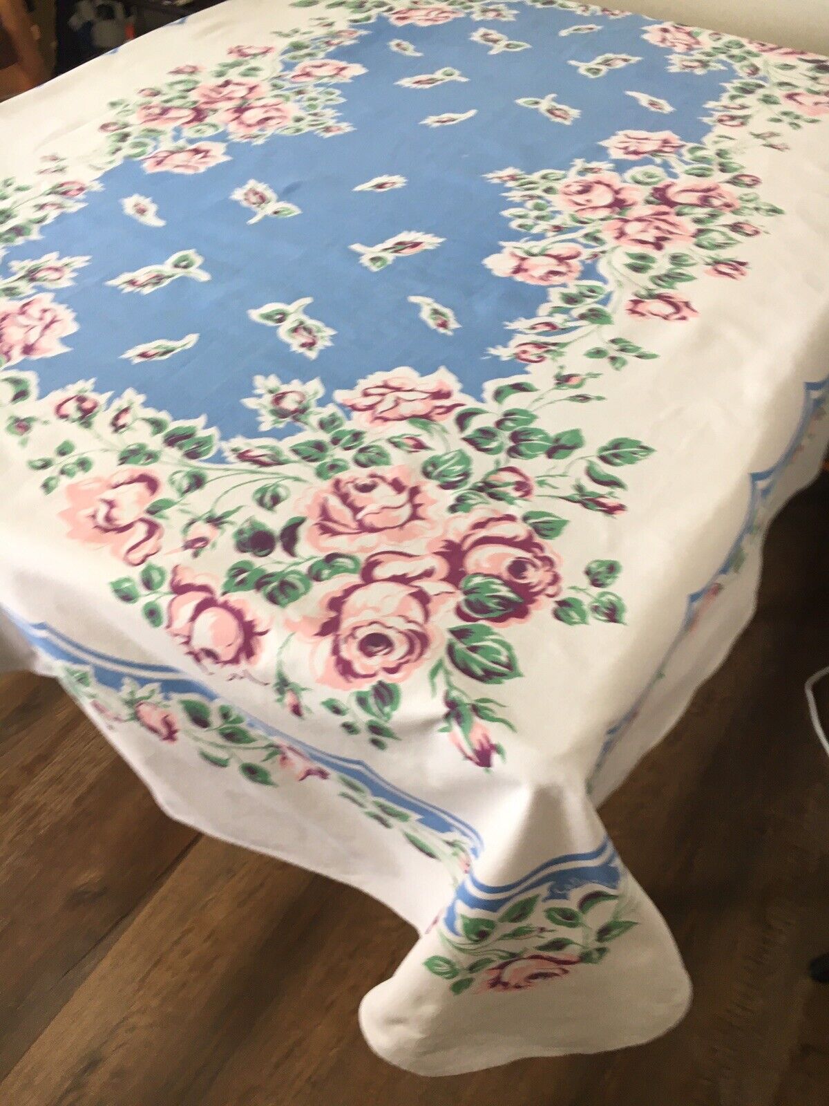 Vintage Callaway Tablecloth  Excellent Condition No Stains Or Holes 50”x66”blues
