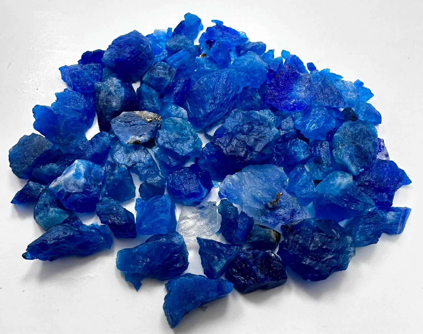 102 Ct Wow  Royal Blue Fluorescent Hauyne Coatate Sodalite Crystals Lot @AFG