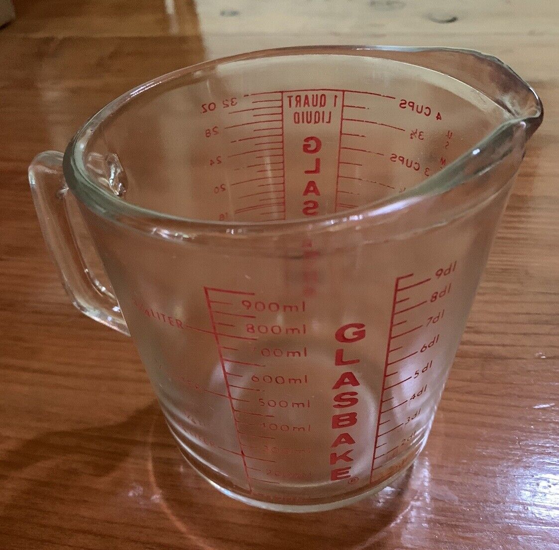 Vintage GLASBAKE 4 Cup 1-Quart Metric Red Lettering Glass Measuring Cup D Handle