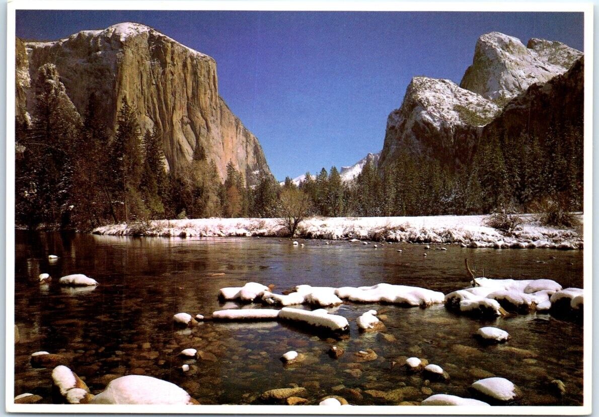 Postcard - Gates of the Valley And The Merced River, Yosemite Valley - CA