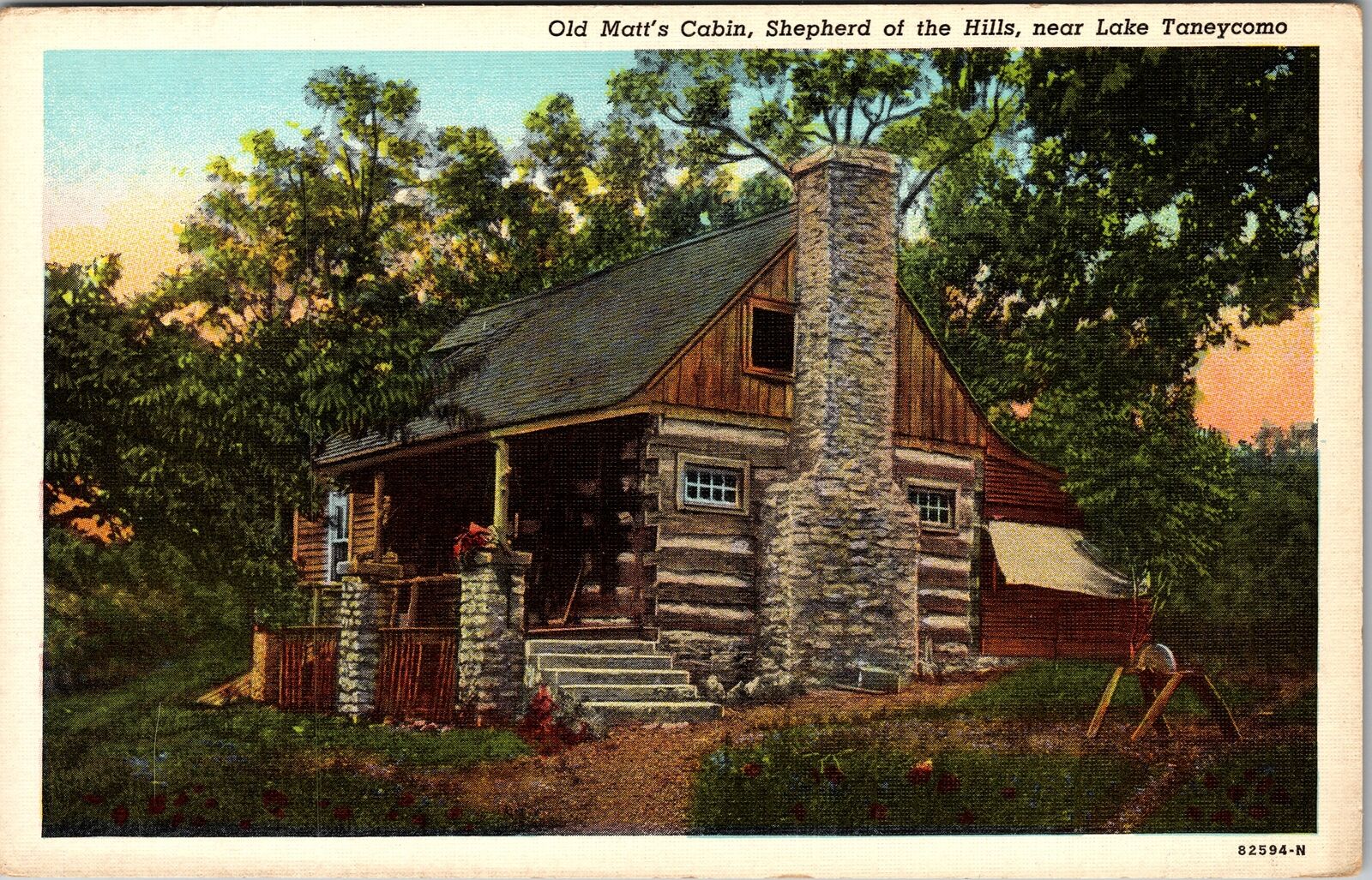 Lake Taneycomo MO-Missouri, Old Matt\'s Cabin, Scenic, Vintage Postcard