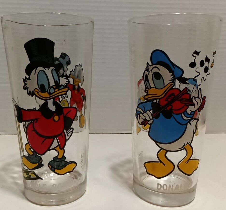 Vintage 1978 Pepsi Collectible Glass Uncle Scrooge and Donald Duck Series