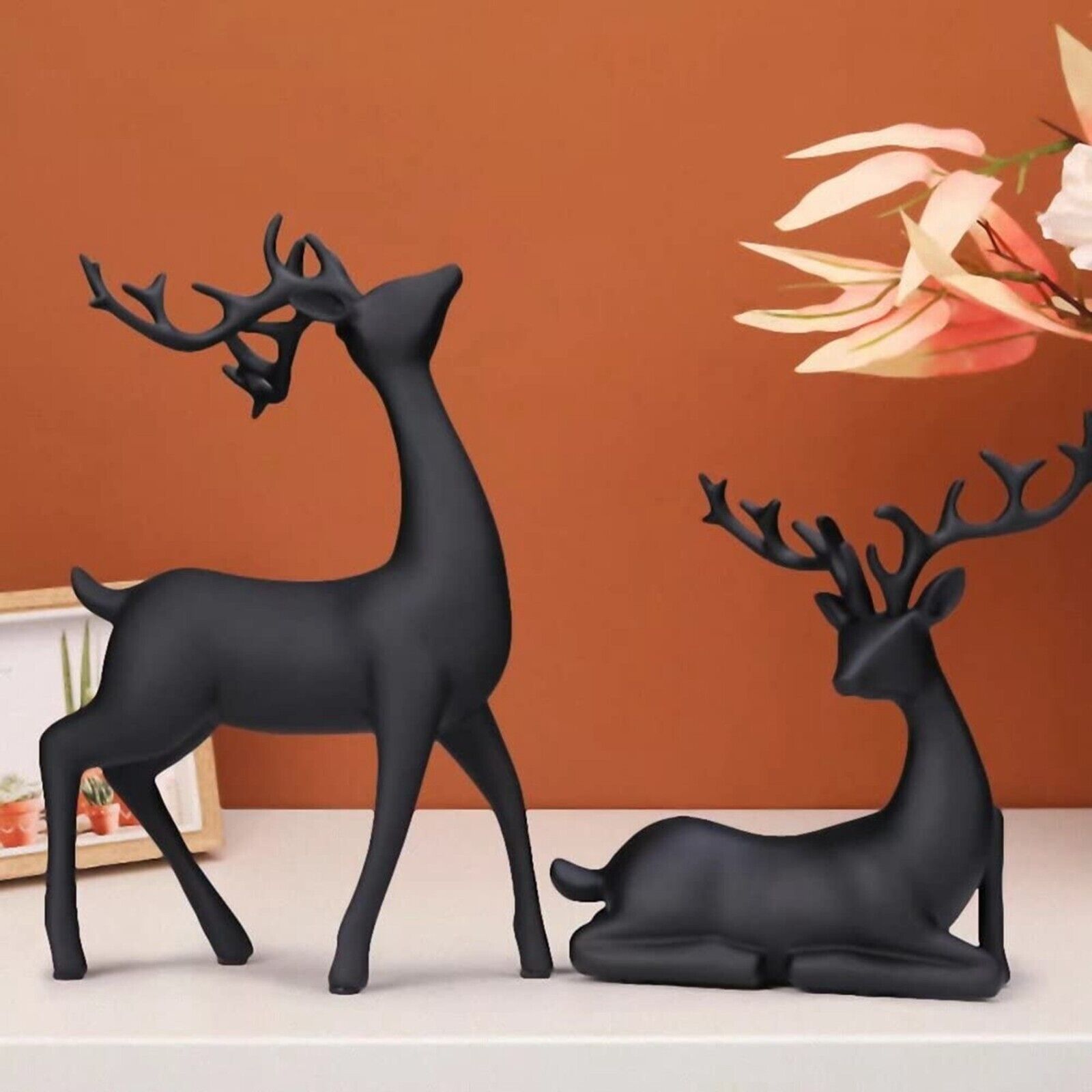 2 Pack Resin Christmas Reindeer Figurines Deer Statues Deer Sculpture Ornaments