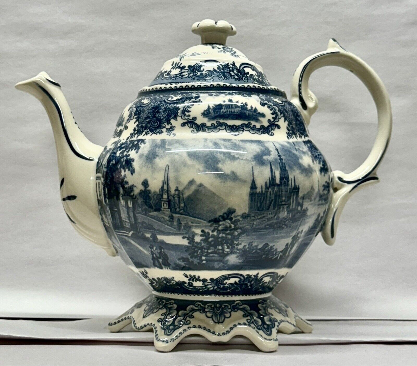 Full Size Victorian Romance Blue White Transferware Teapot Fancy Fluted Base
