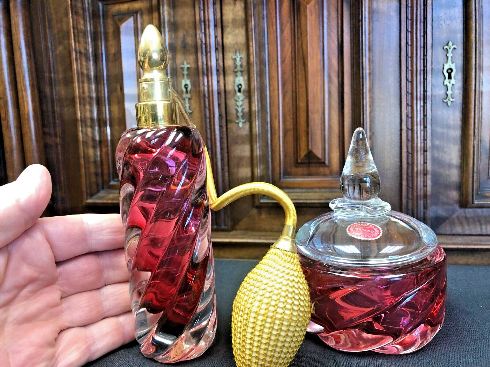 Rare ARCHIMEDE SEGUSO MURANO GLASS Spiral Cranberry VANITY SET Perfume + Jar