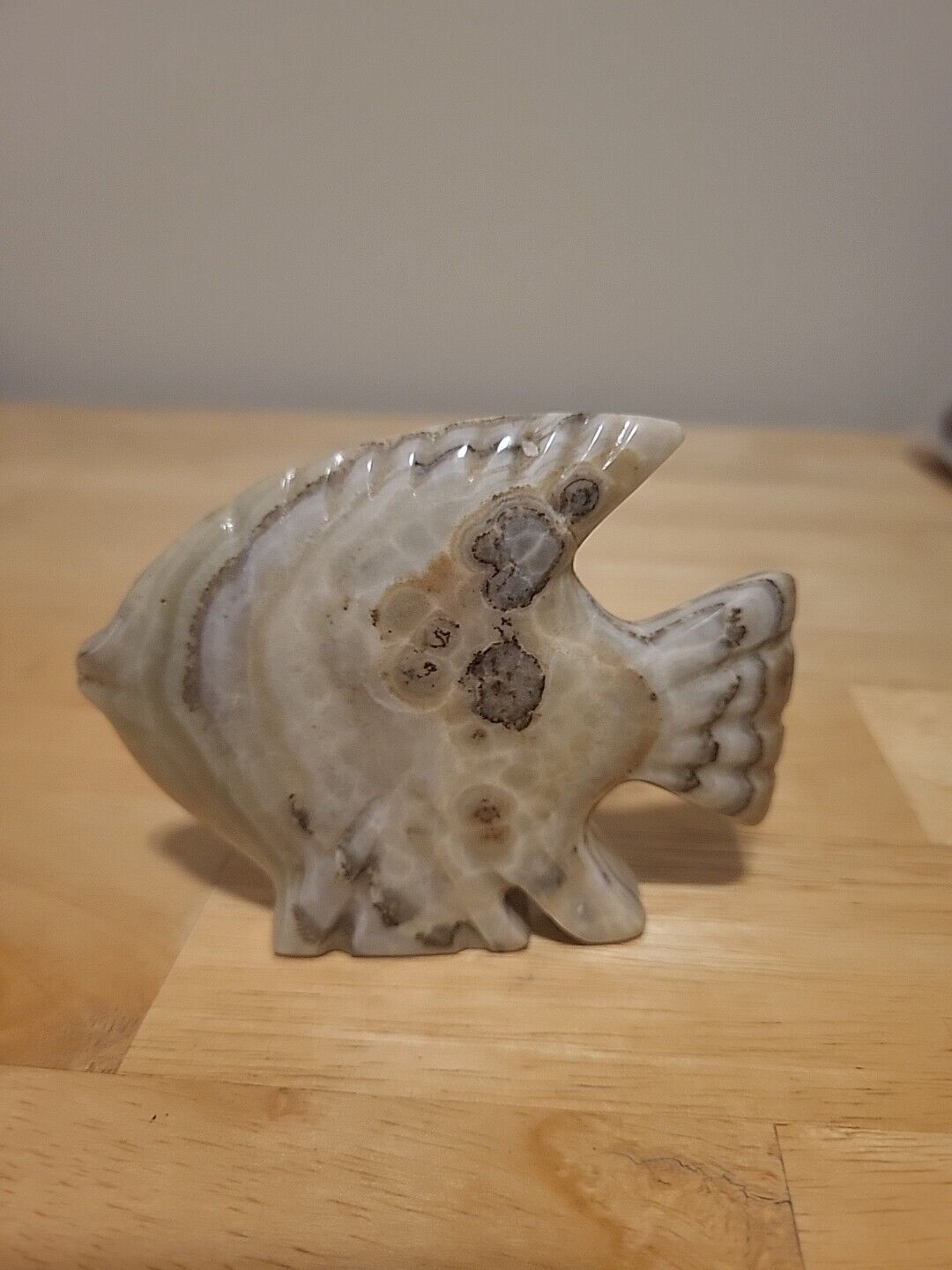 193g Natural Crystal Mineral Specimen Hand-carved FISH 3.4\