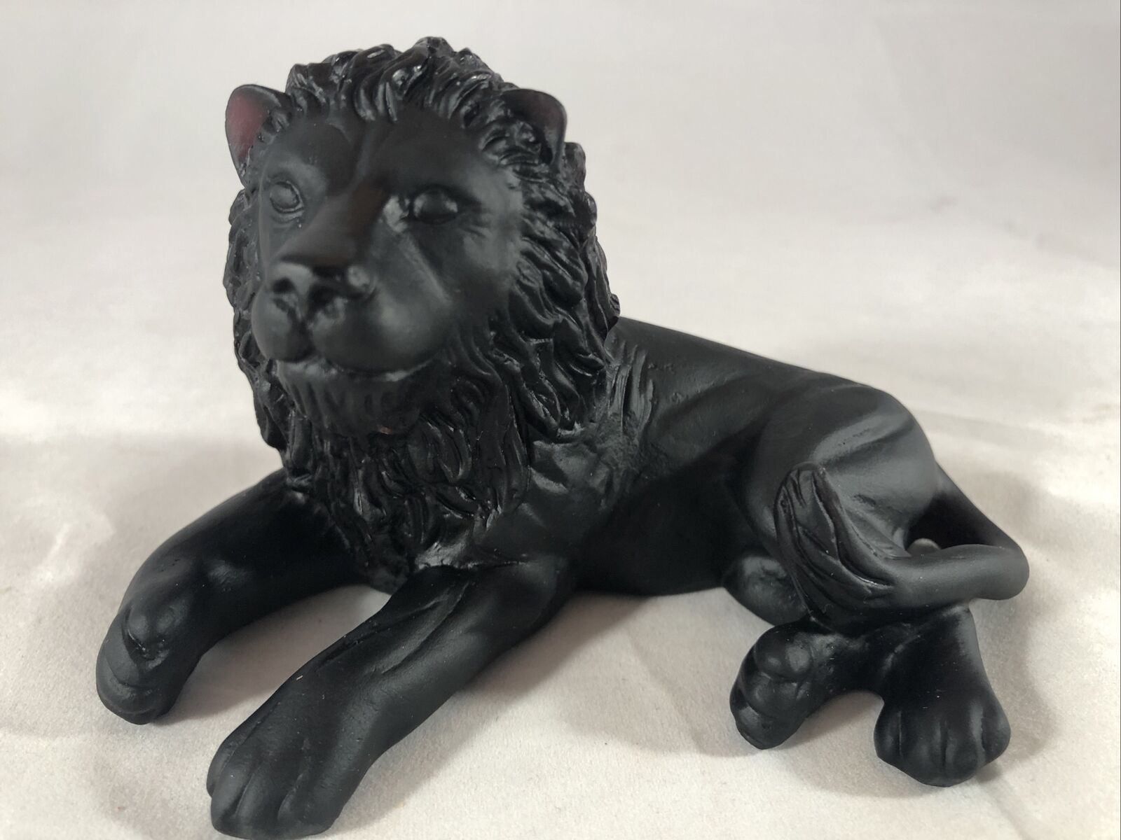 Daum Signed Heavy Lead Crystal Black 5” Detailed Lion Figurine Made In France