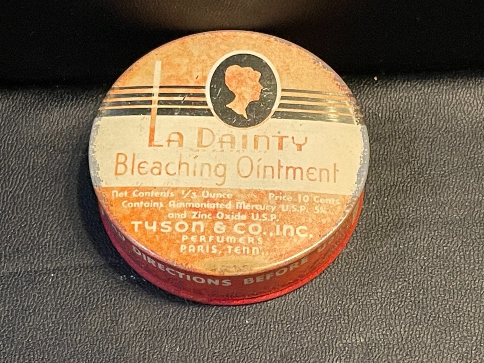 Vtg La Dainty Tin ~ Bleaching Ointment ~ Empty Tin ~ 1930\'s ~