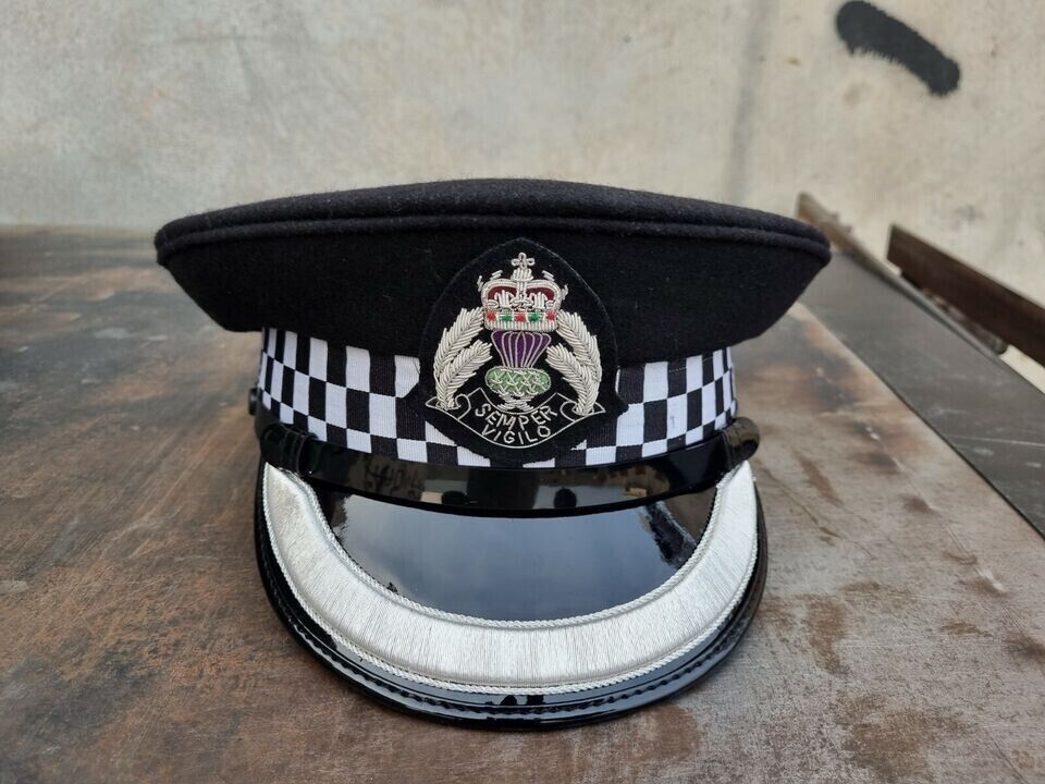 OBSOLETE EIIR SCOTTISH POLICE PEAKED CAP all sizes available