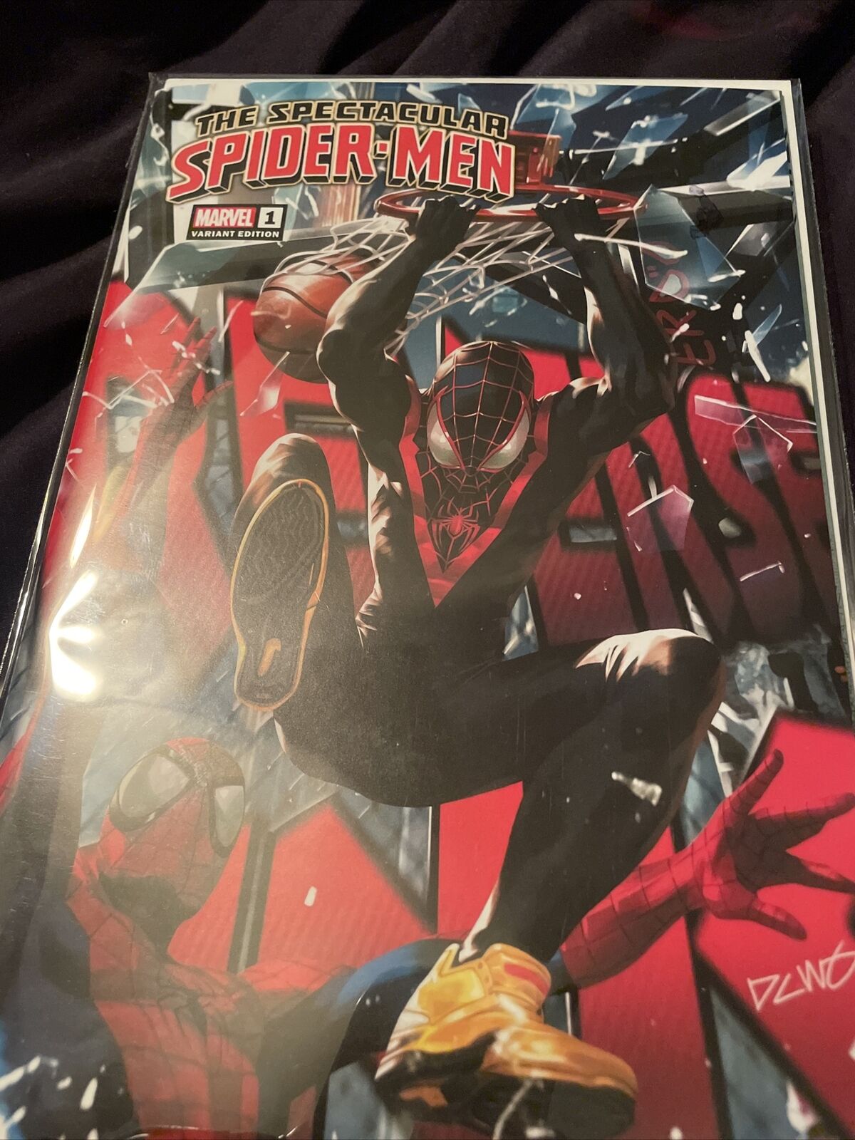 The Spectacular Spider-Men #1 Derrrick Chew 616 Variant Cover Marvel NM