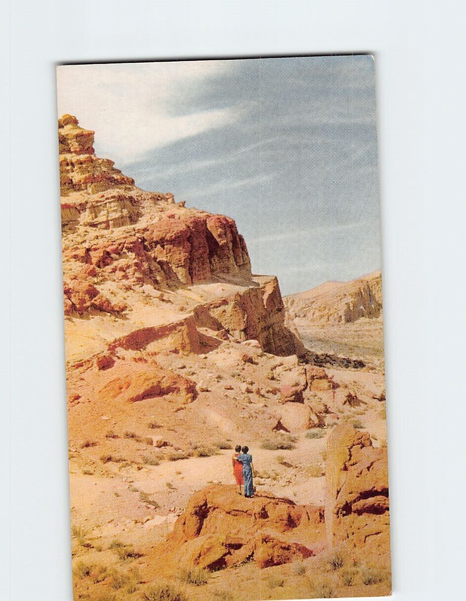 Postcard Red Rock Canyon Mojave California USA