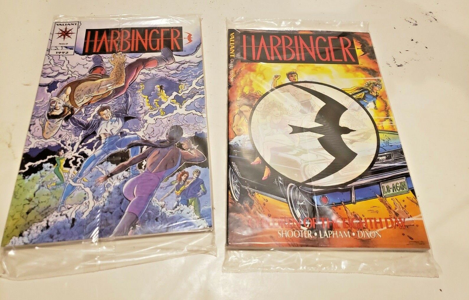Valiant Harbinger #0 B 1992 + Children of the Eighth Day polybagged comic books