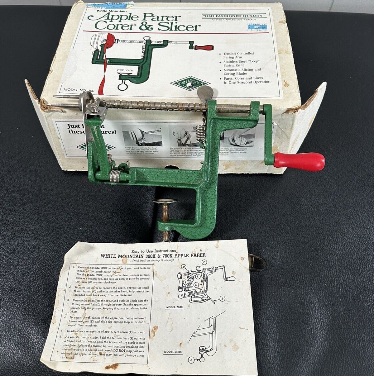 Vintage White Mountain Apple Parer Corer & Slicer Peeler Model 300