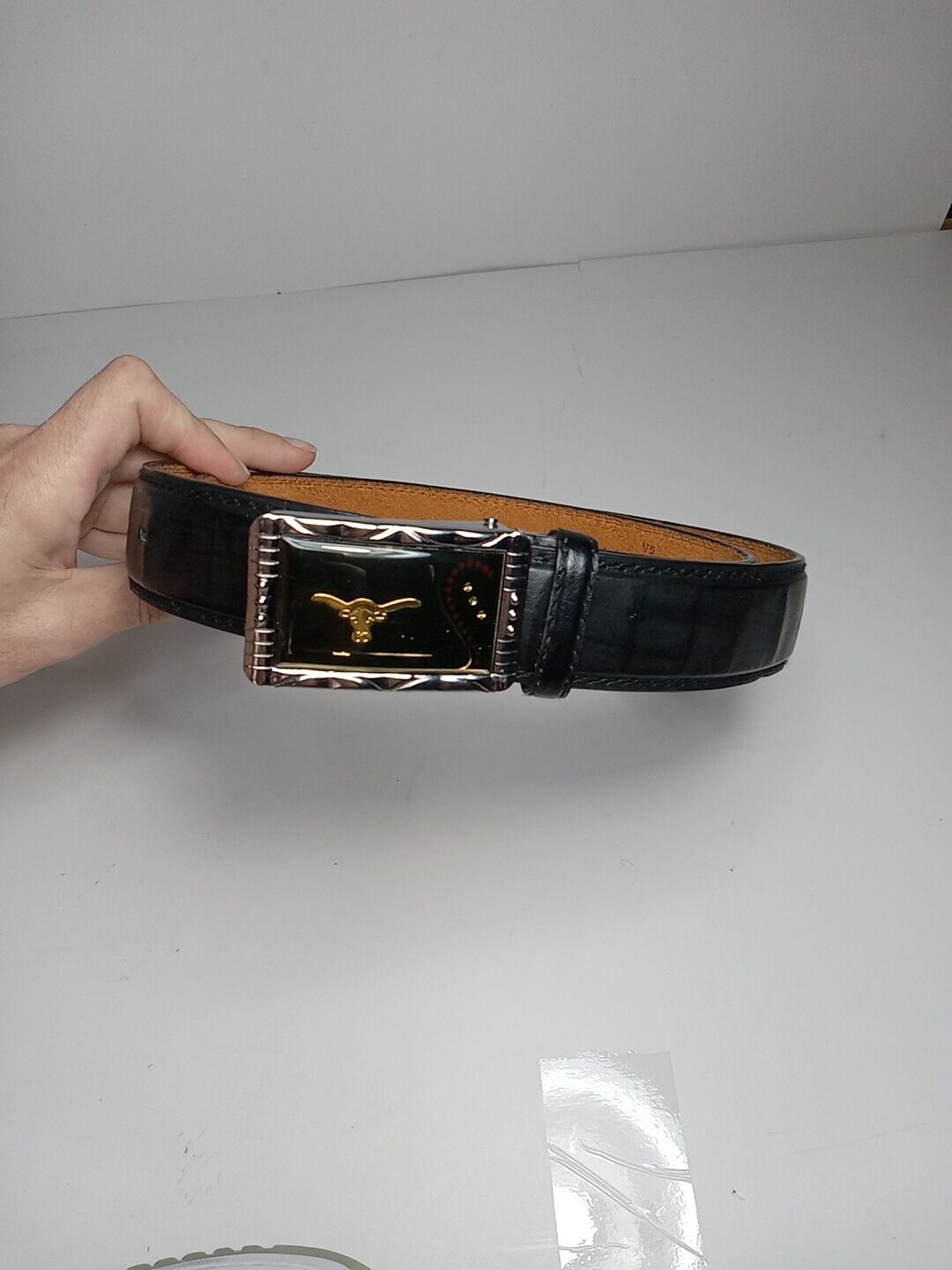 Western Gold longhorn Buckle  With Italian Style  Leather Belt/ Sz: 38-40 V584