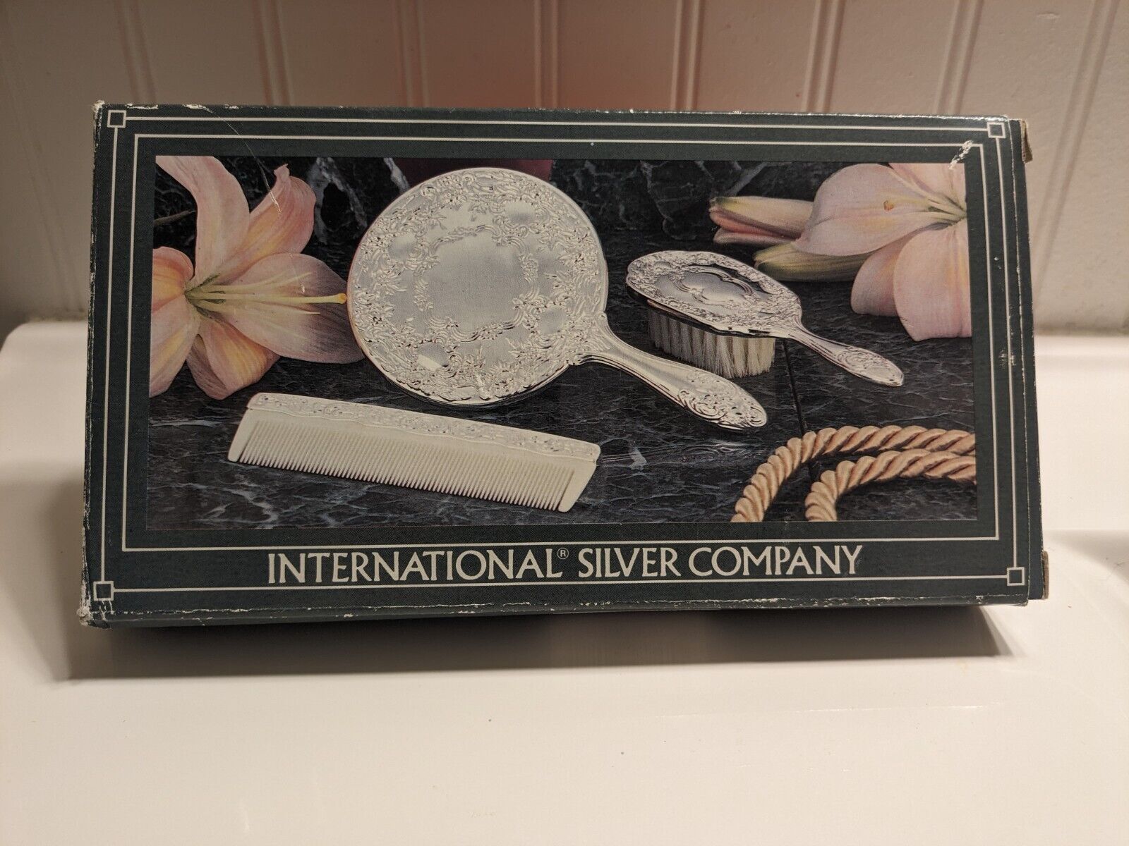 International Silver Company Vanity Dresser Set 3 piece Set Silverplated Vintage
