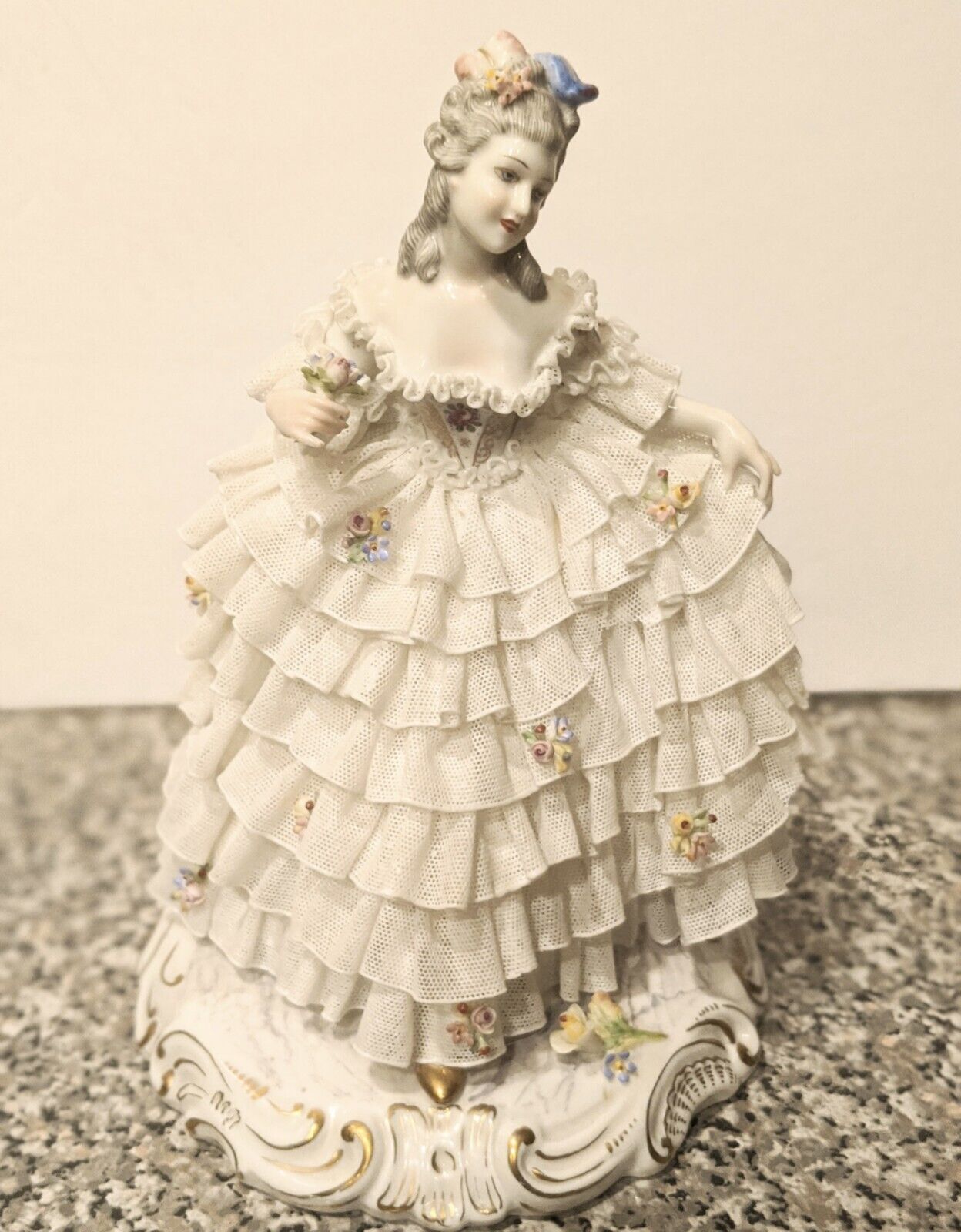 capodimonte figurine lady