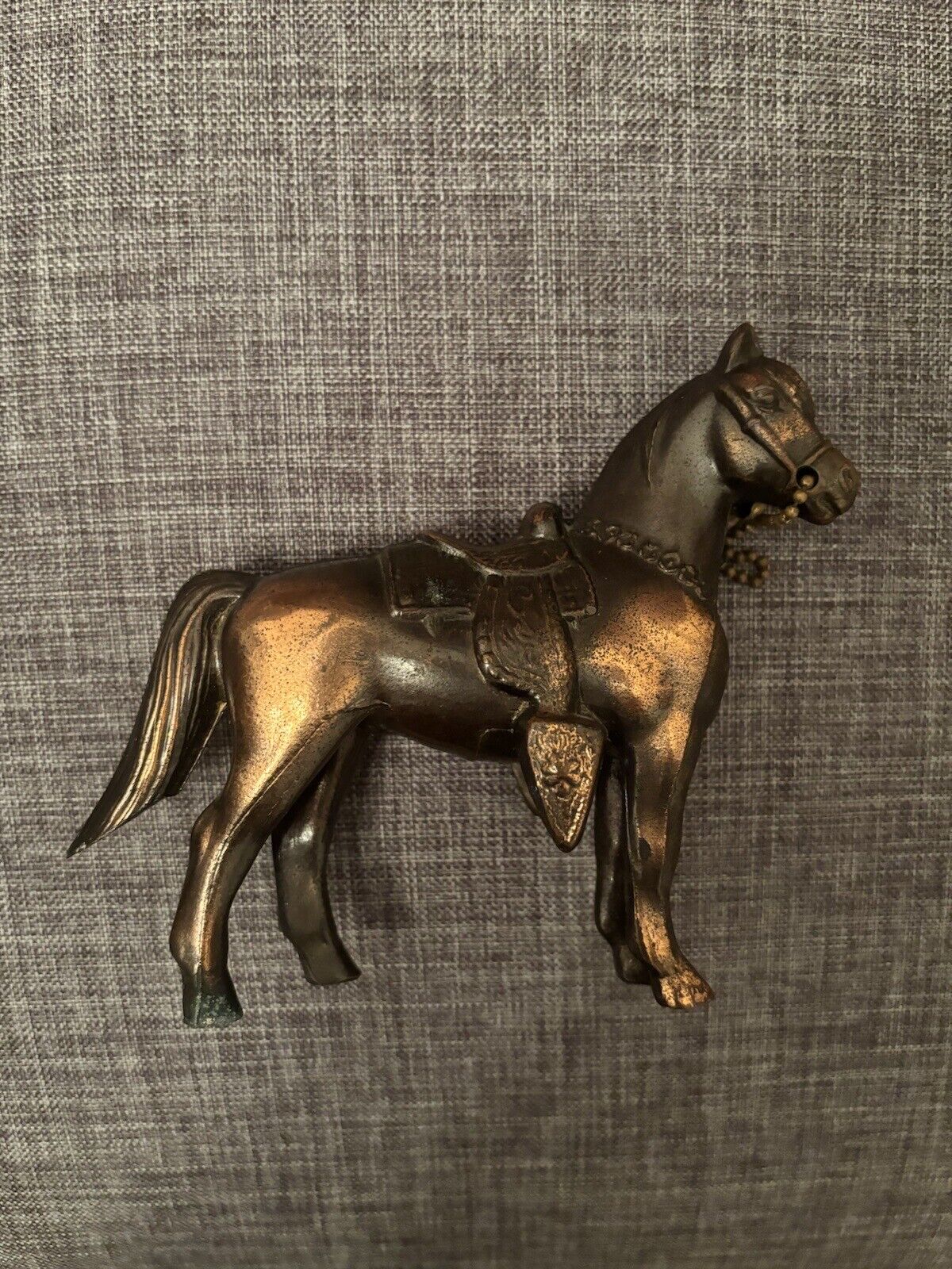 Small horse statue. Mental, Brown. 5 Inches .