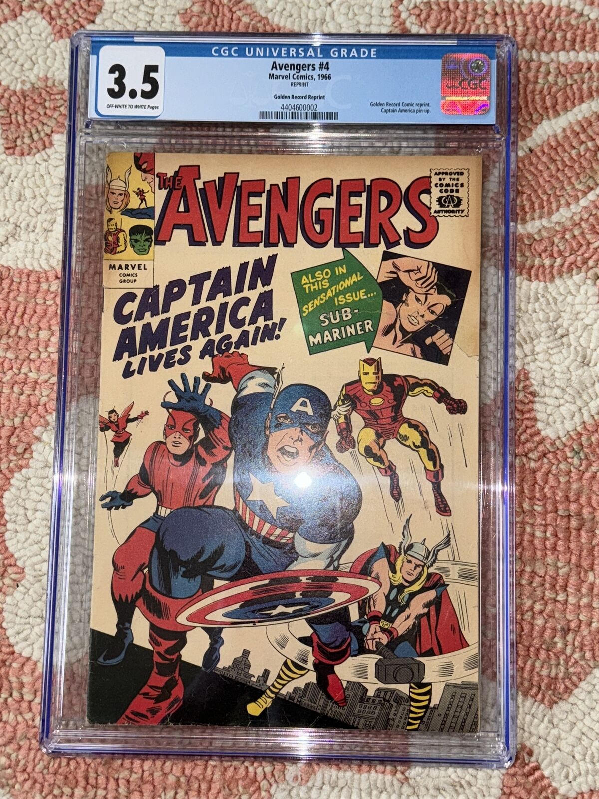 Avengers #4 Golden Record Reprint (1966) ⭐ CGC 3.5 ⭐ Captain America GRR Comic