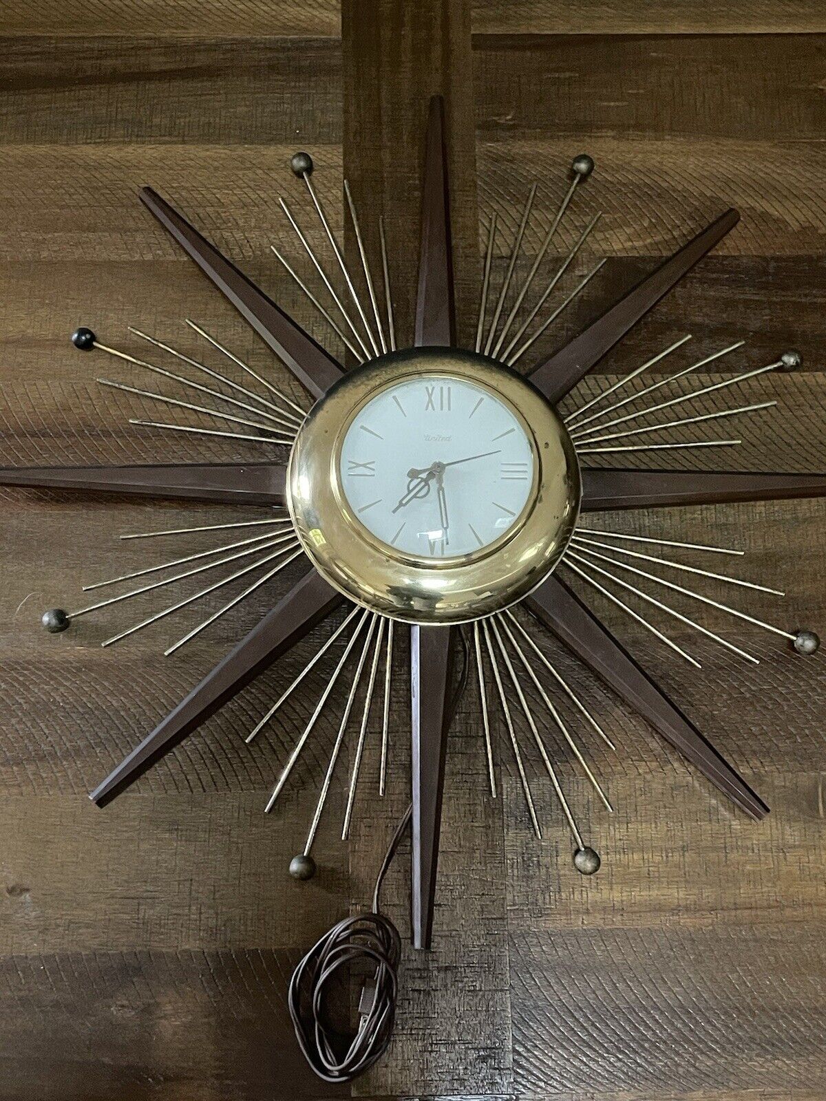 Vintage Mid Century Modern Starburst Sunburst Wall Clock United Corp 60s No. 390