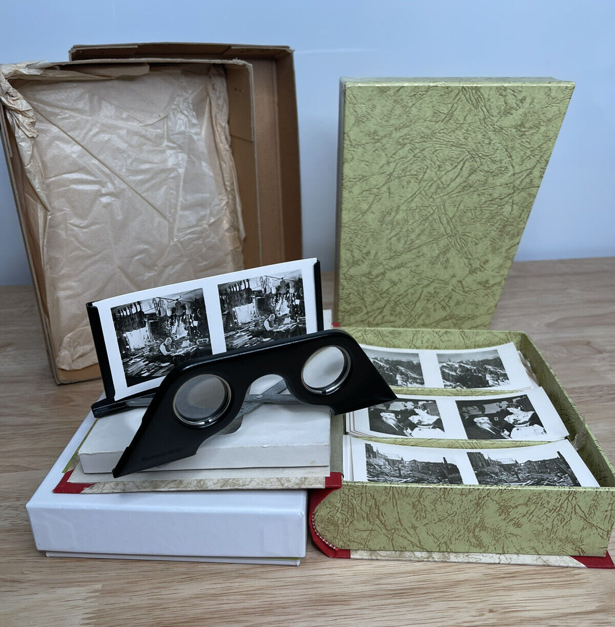 Raumbild Vertrieb Germany 3D PICTURE Viewer SERIES 1958 w/ Glasses +100 pictures