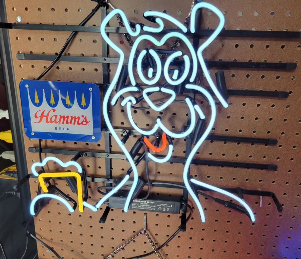 Hamm's Beer Bear 20