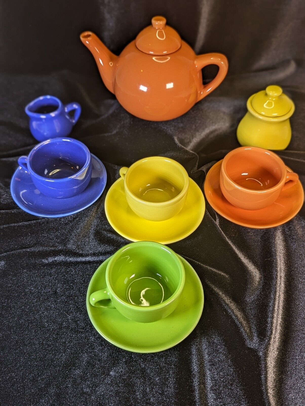 Latina Colorful Miniature Schylling Teapot Set 11 Pieces yellow green orange blu