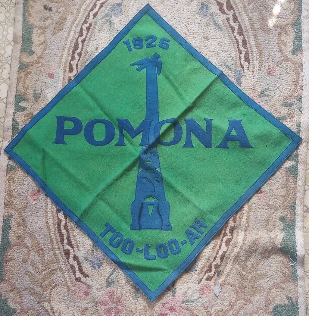 Rare 1926 Pomona Calif. Too-loo-Ah Felt Banner 23x23
