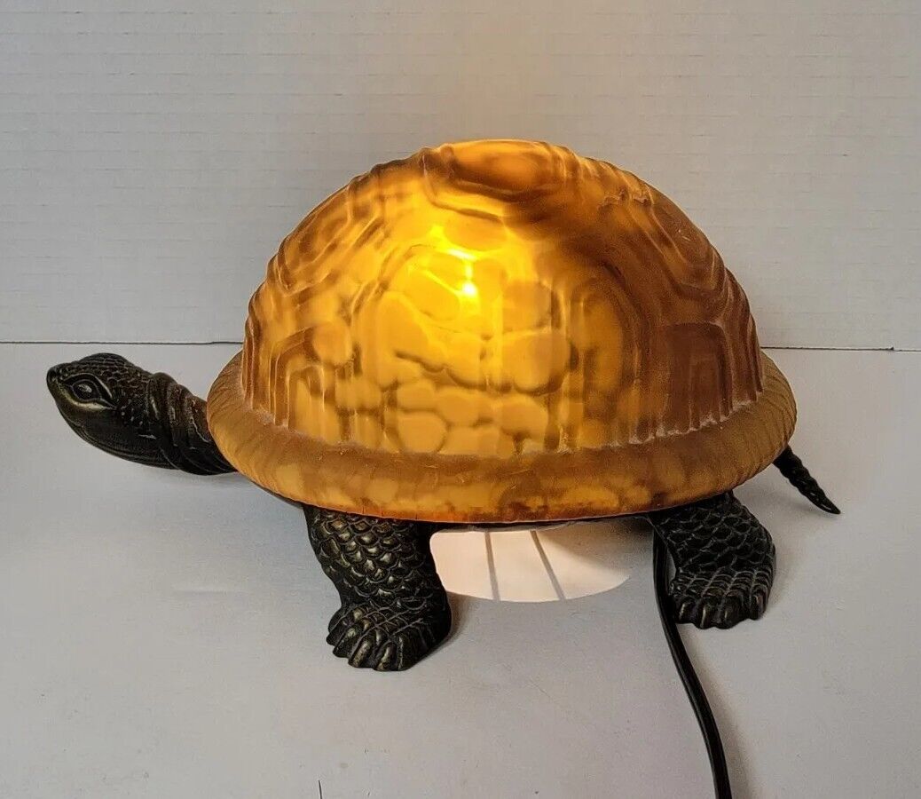 Vintage Beacon Hill Cast Metal Amber Glass Tortise Accent Light