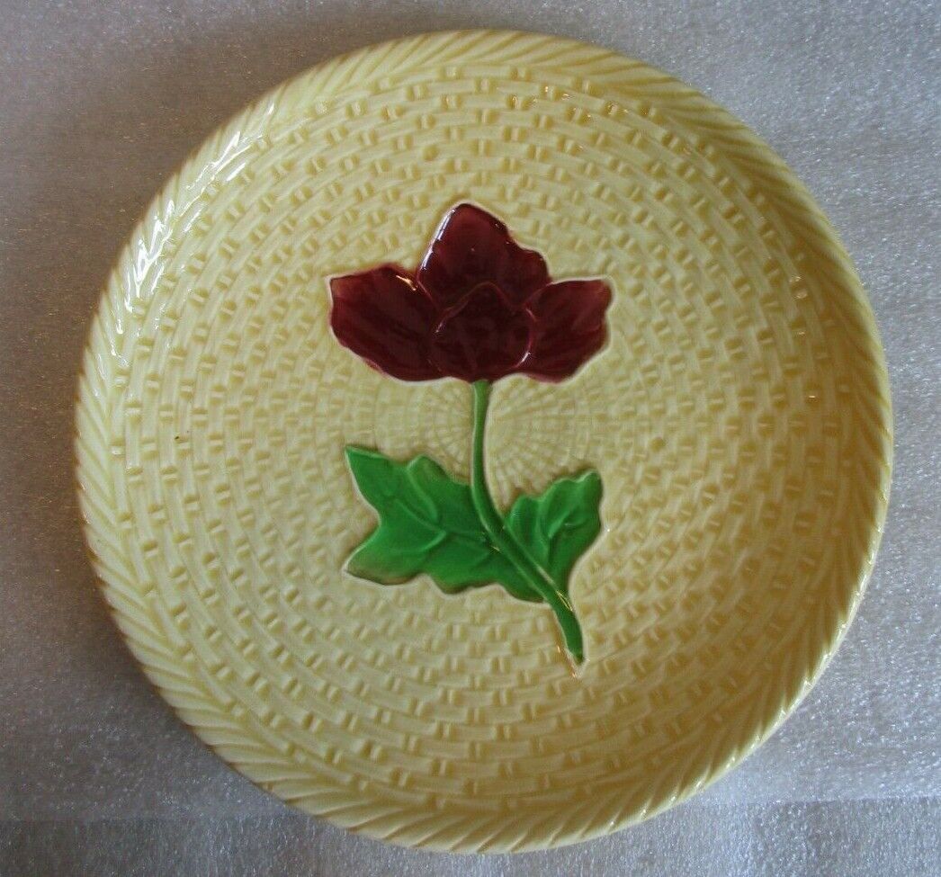 Antique Signed GERMANY 32 MAJOLICA Plate BASKETWEAVE Flower Anemone ? Poppy ?