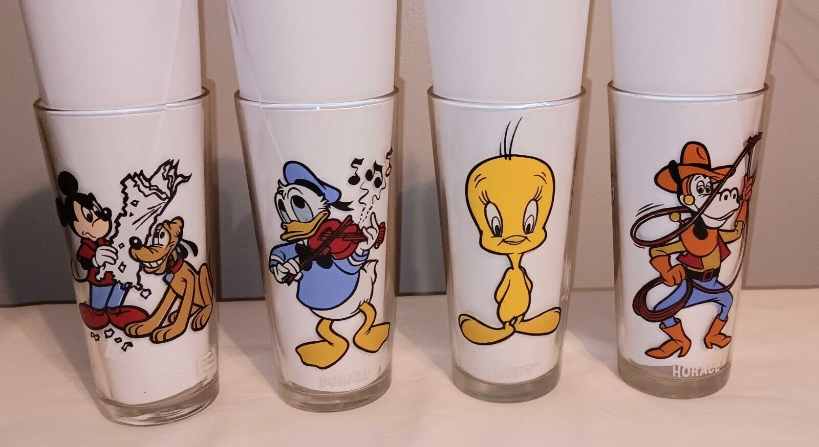 4 PEPSI Collector\'s Series 1978 MickeyPluto, Donald, Tweety, Horace/Clarabelle
