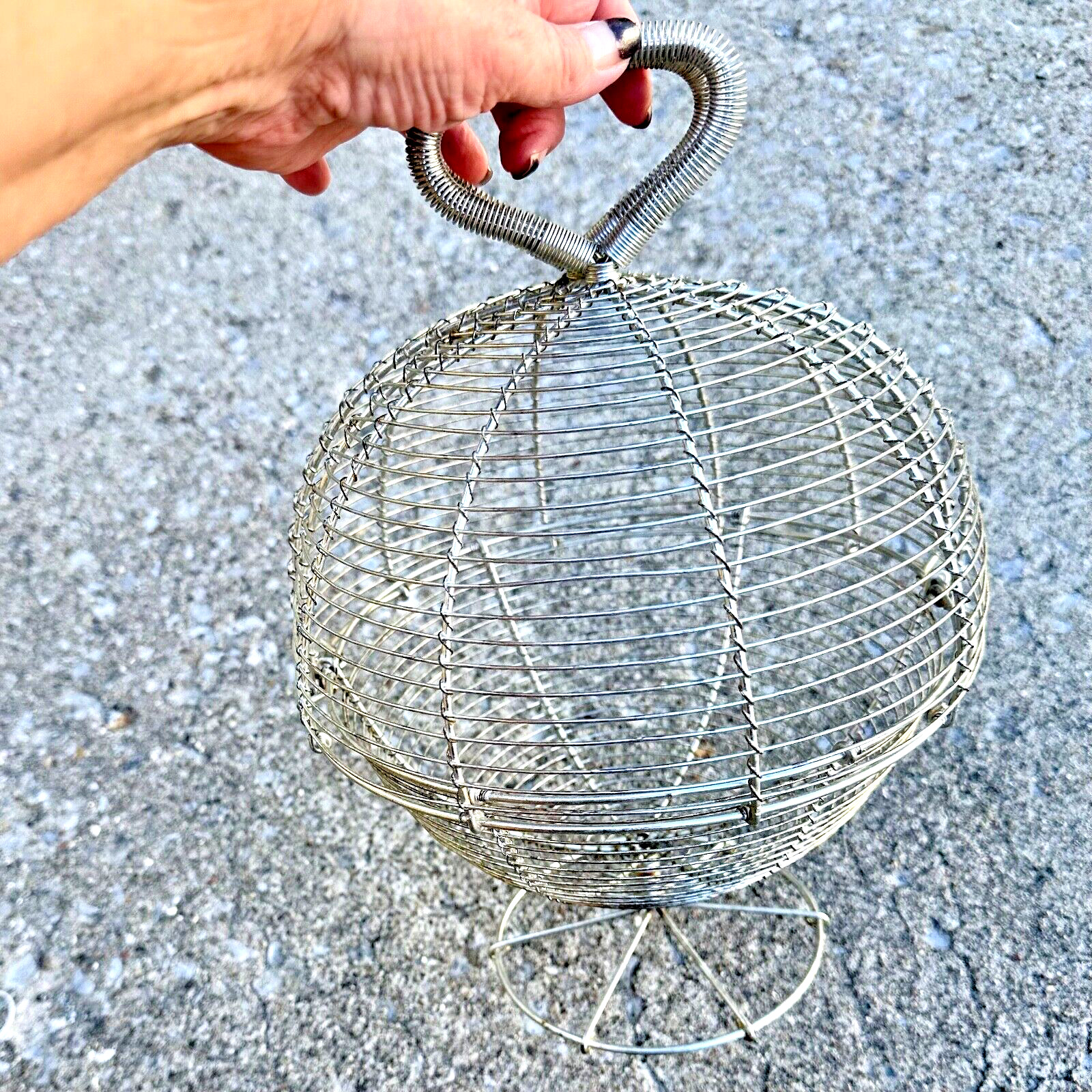 LARGE Mid-Century French Wire Kitchen Basket and Colander ~Farmhouse Cottagecore