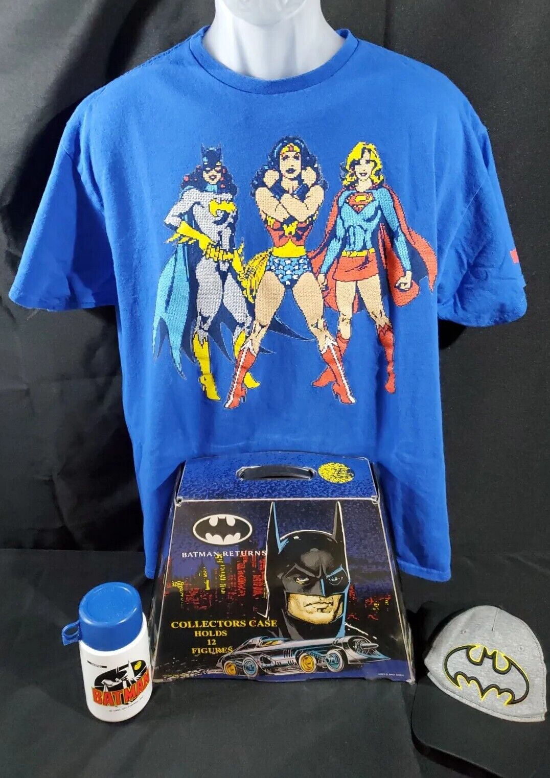 DC Comics Batman And Justice League Memorabilia Lot blue t-shirt mug