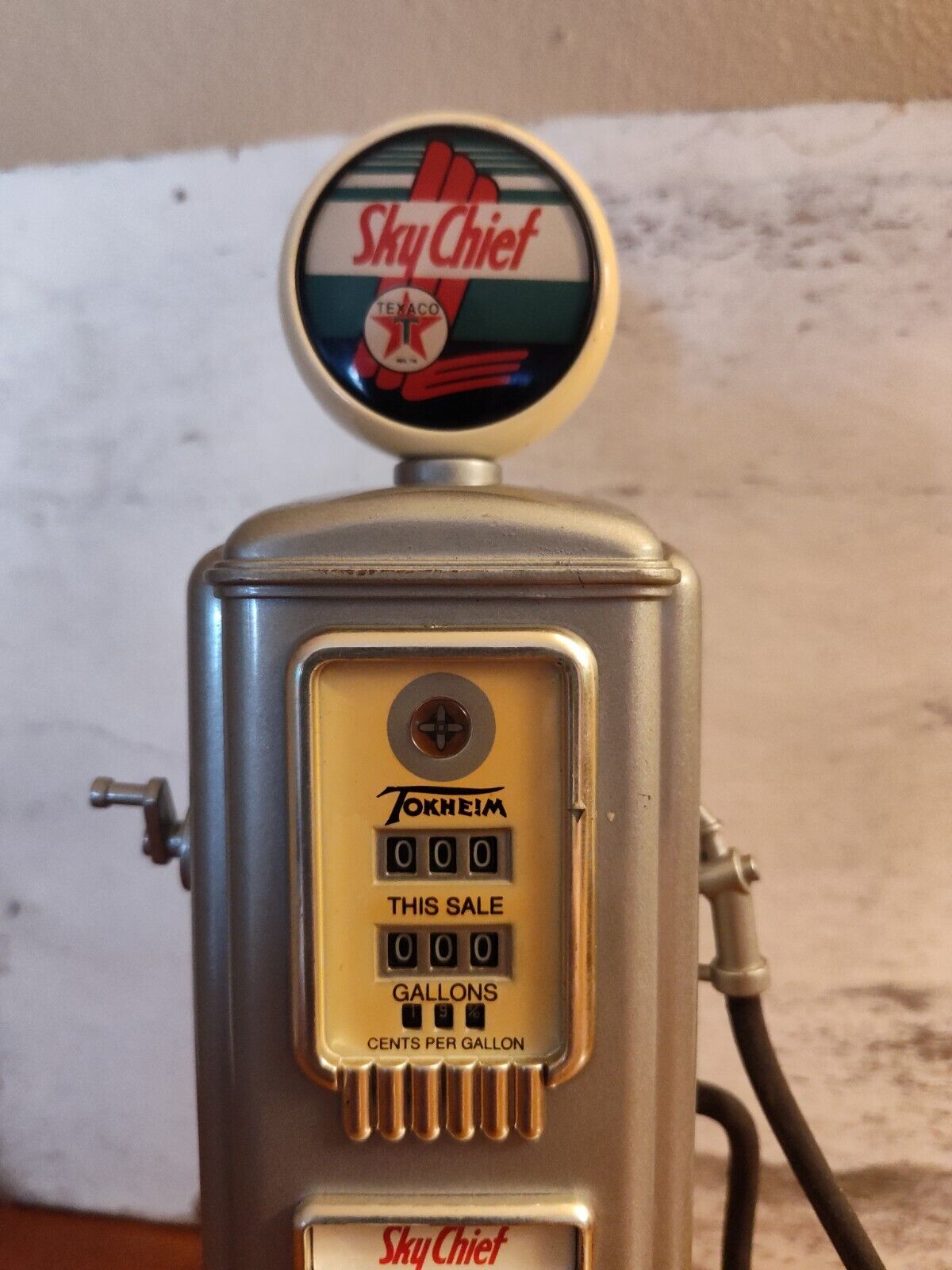 Vintage Gearbox Collectable Sky Chief (Texaco) Gas Pump Precission Series (1950)