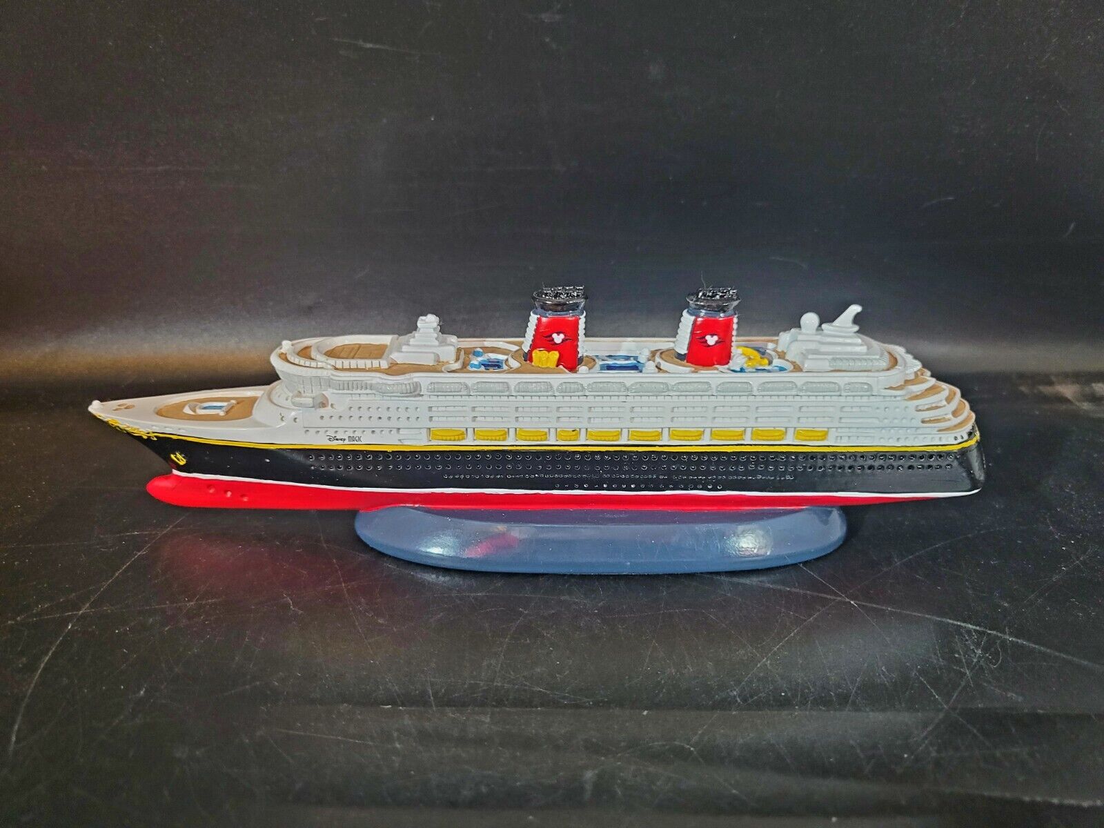 Official Genuine Disney Cruise Line DCL Scale Model Ship Replica MAGIC