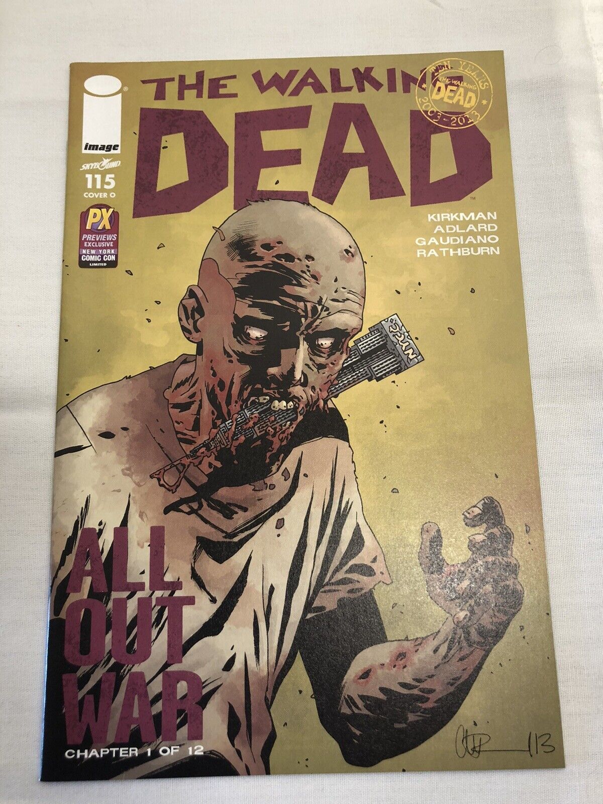 Walking Dead 115 PC NY Comic Con Variant, 10 Yr anniversary issue, ***