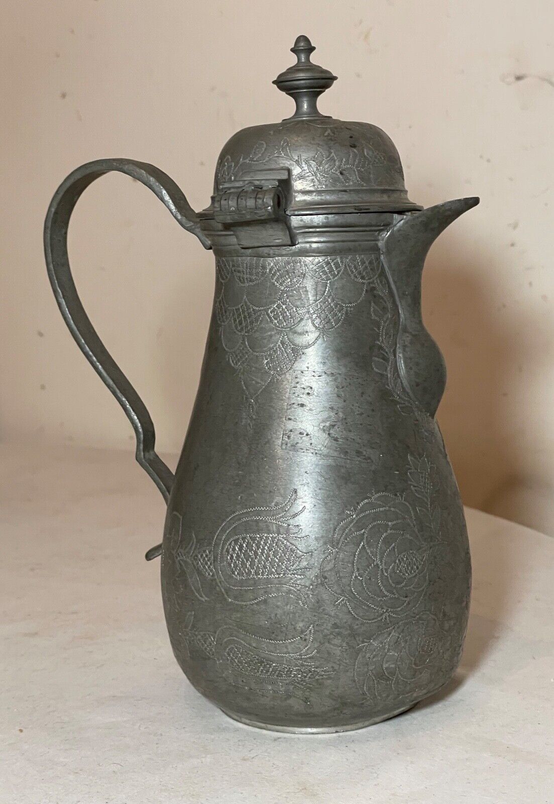 rare antique 1700\'s Kruger handmade engraved pewter coffee pot lidded stein mug