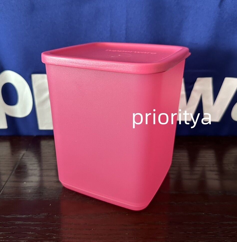 Tupperware Basic Bright Square Tall 7.5 Cup / 1.8 L Container in Pink New