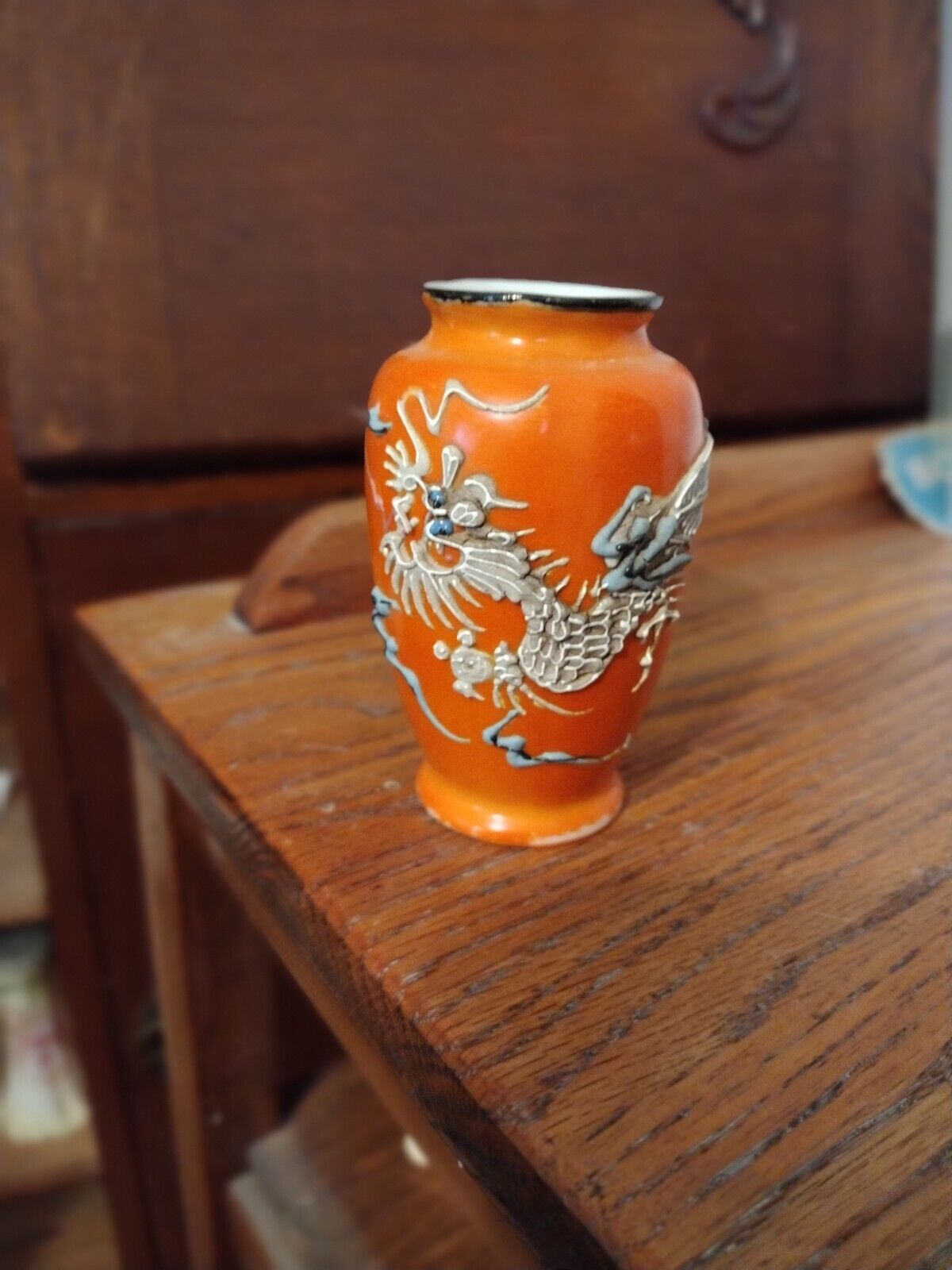 Shofu Japan Vintage 3 3/4 inch small Dragon Vase orange black