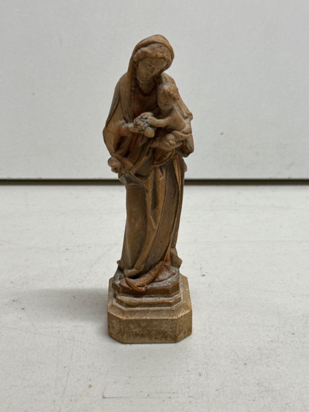 Vintage wooden mother mary and jesus statue