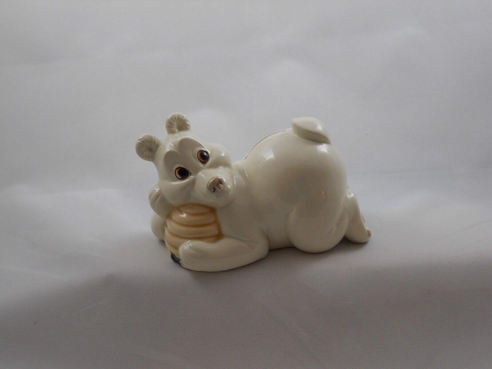 Barney Bear Ceramic Bank - Cute - Vintage - made by Quon-Quon-Japan 1970's