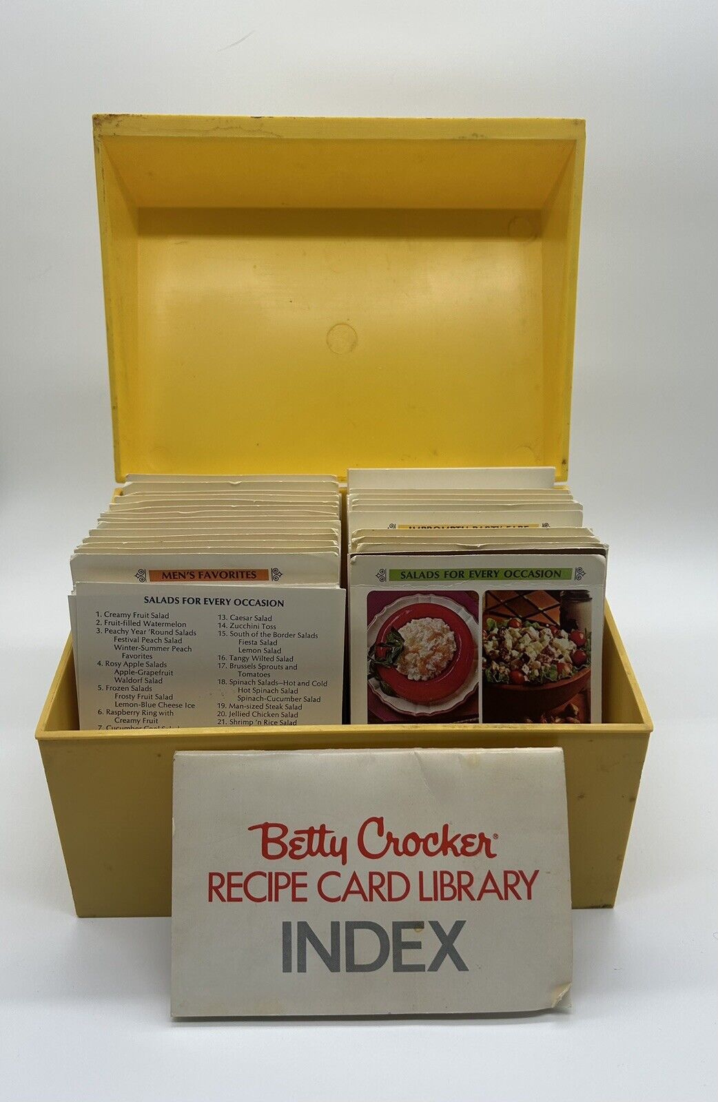 Vintage 1971 Betty Crocker Recipe Card Library Yellow Box w/ Card Index Complete