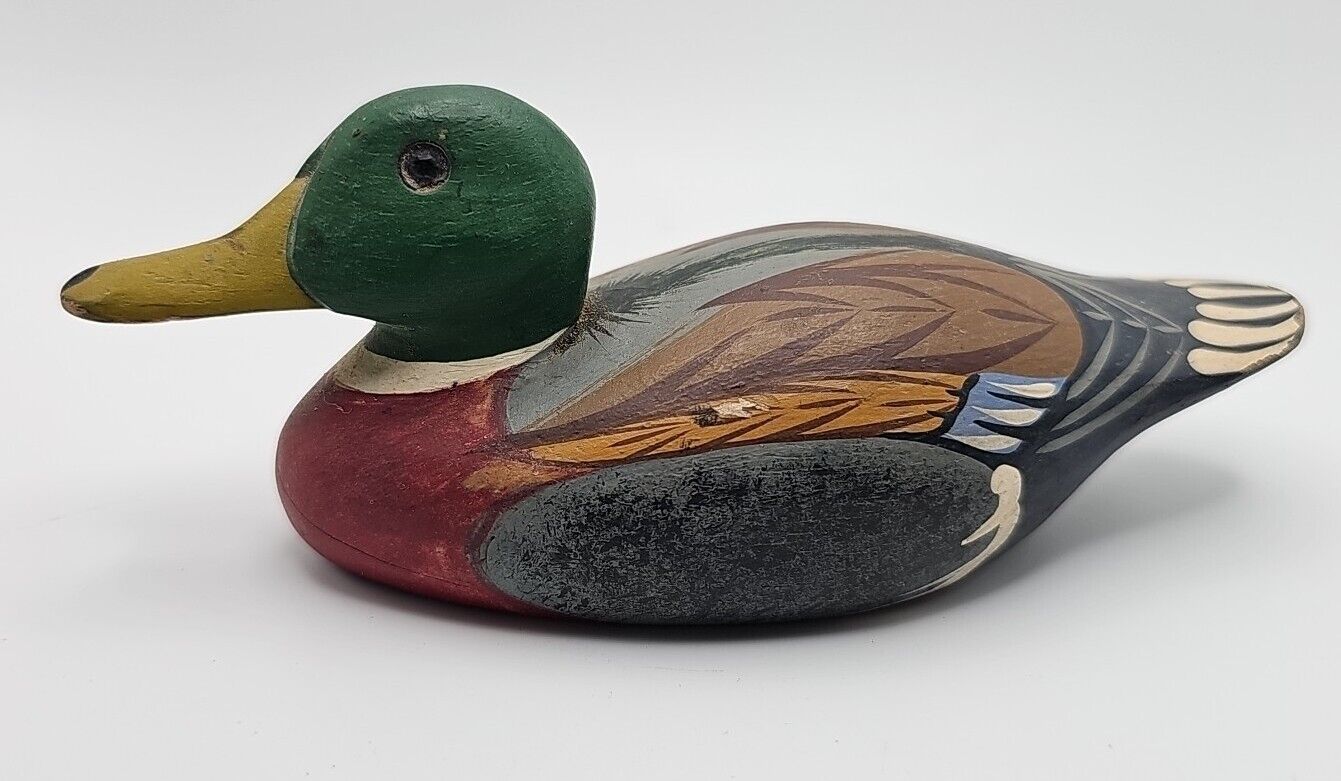 Beautiful Solid Painted Wood Mallard Duck ~6\