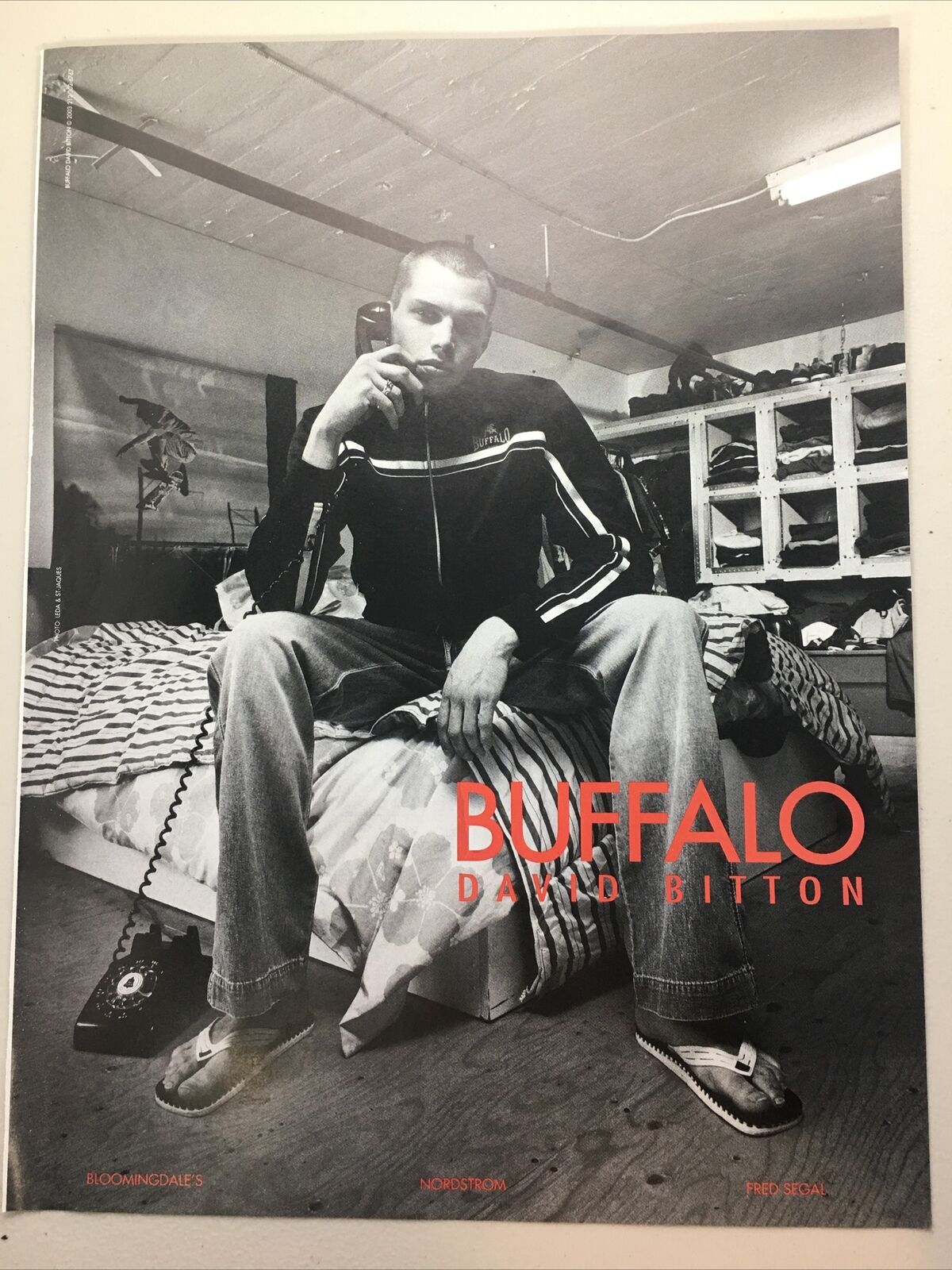 2003 Buffalo David Bitton Fashion Flip flop Sandals Footwear Relax Gear Clothing