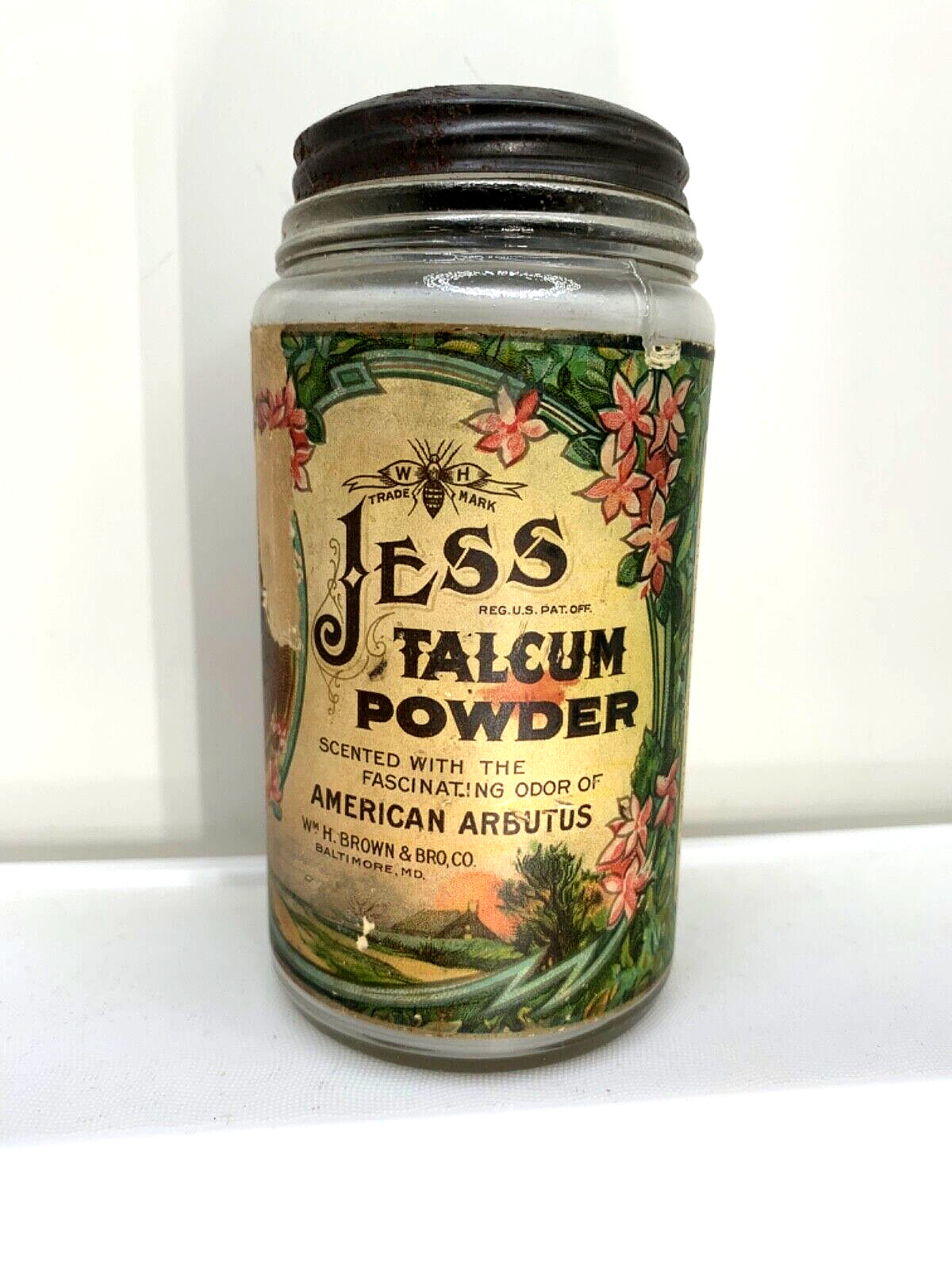 Lovely Antique powder jar.  Jess, American Arbitus by HM Brown & Bro, Co.  1900