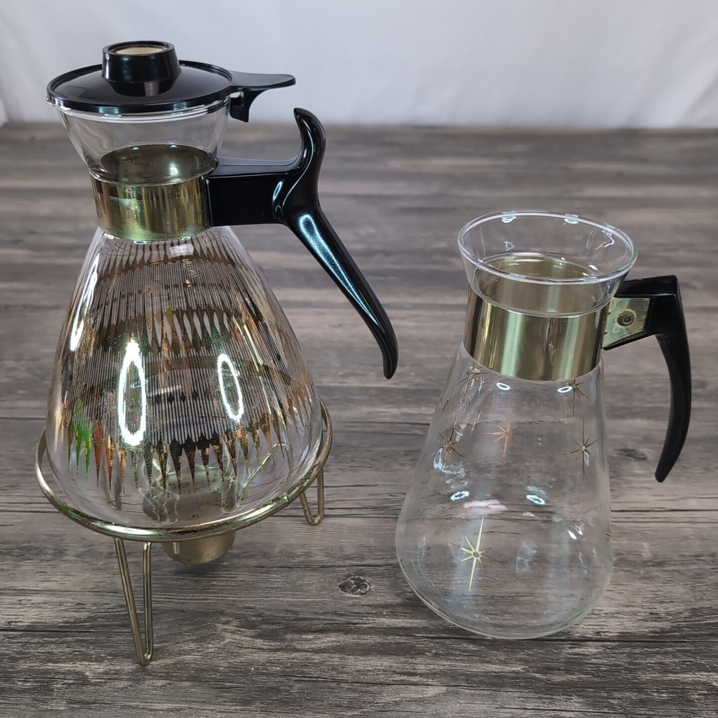 Vintage Mid Century Pyrex Atomic Glass Coffee Set With 2 Carafes & Warmer EUC