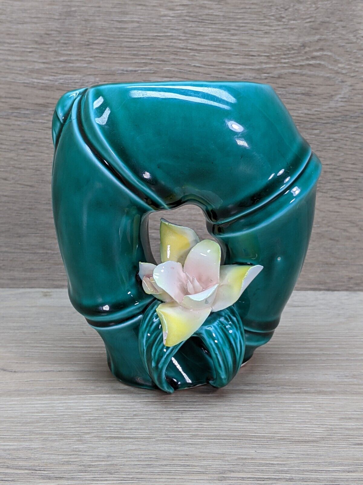 Vintage Enesco (Japan) Ceramic Green Bamboo Design Vase w/ Flower MCM