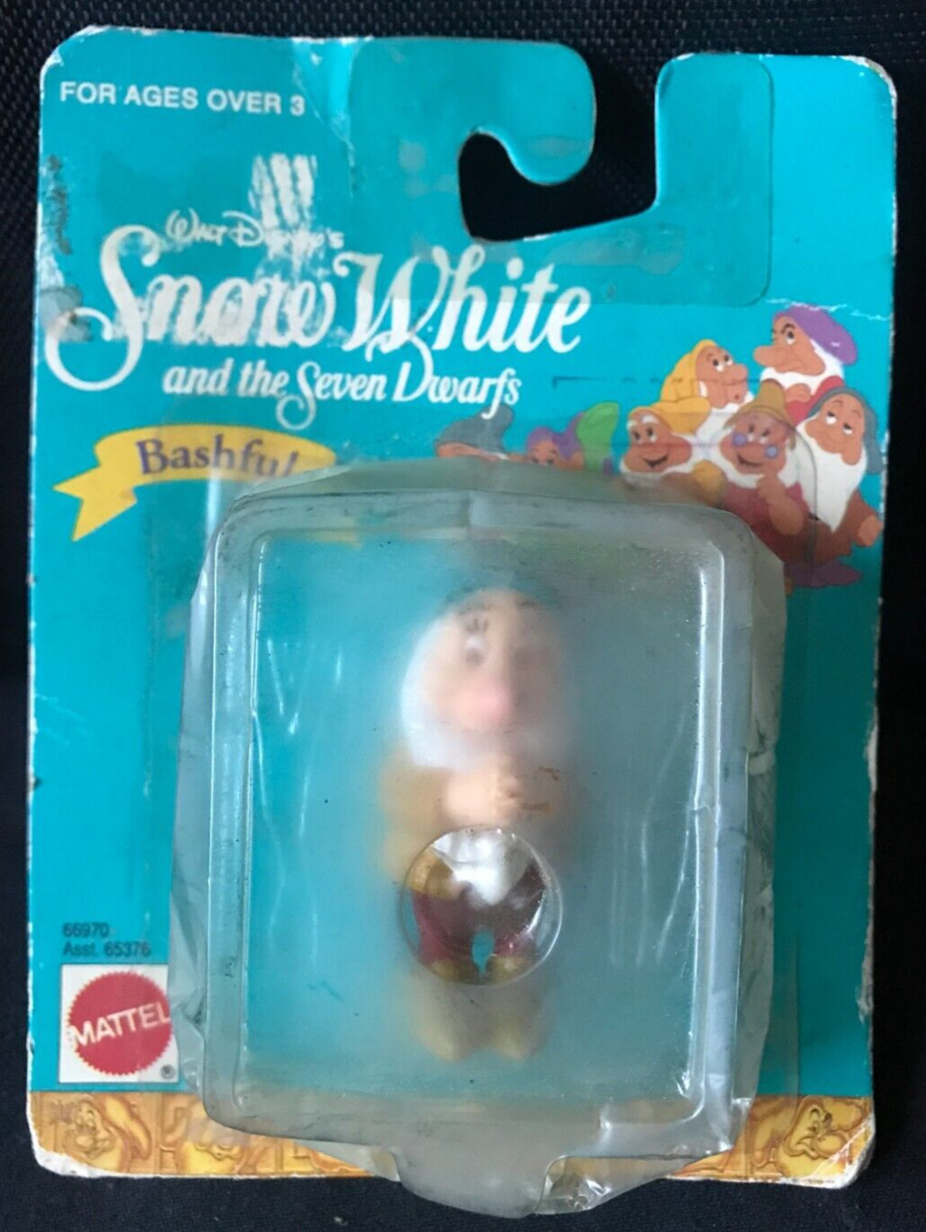 Vintage Snow White & the Seven Dwarfs Action Figure Bashful Mattel 66970 1994