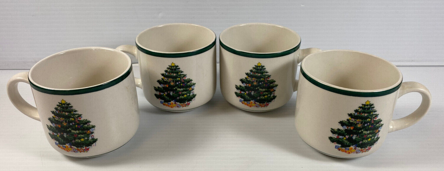 (4) TOTALLY TODAY CHRISTMAS TREE PATTERN COFFEE CUP MUG SET