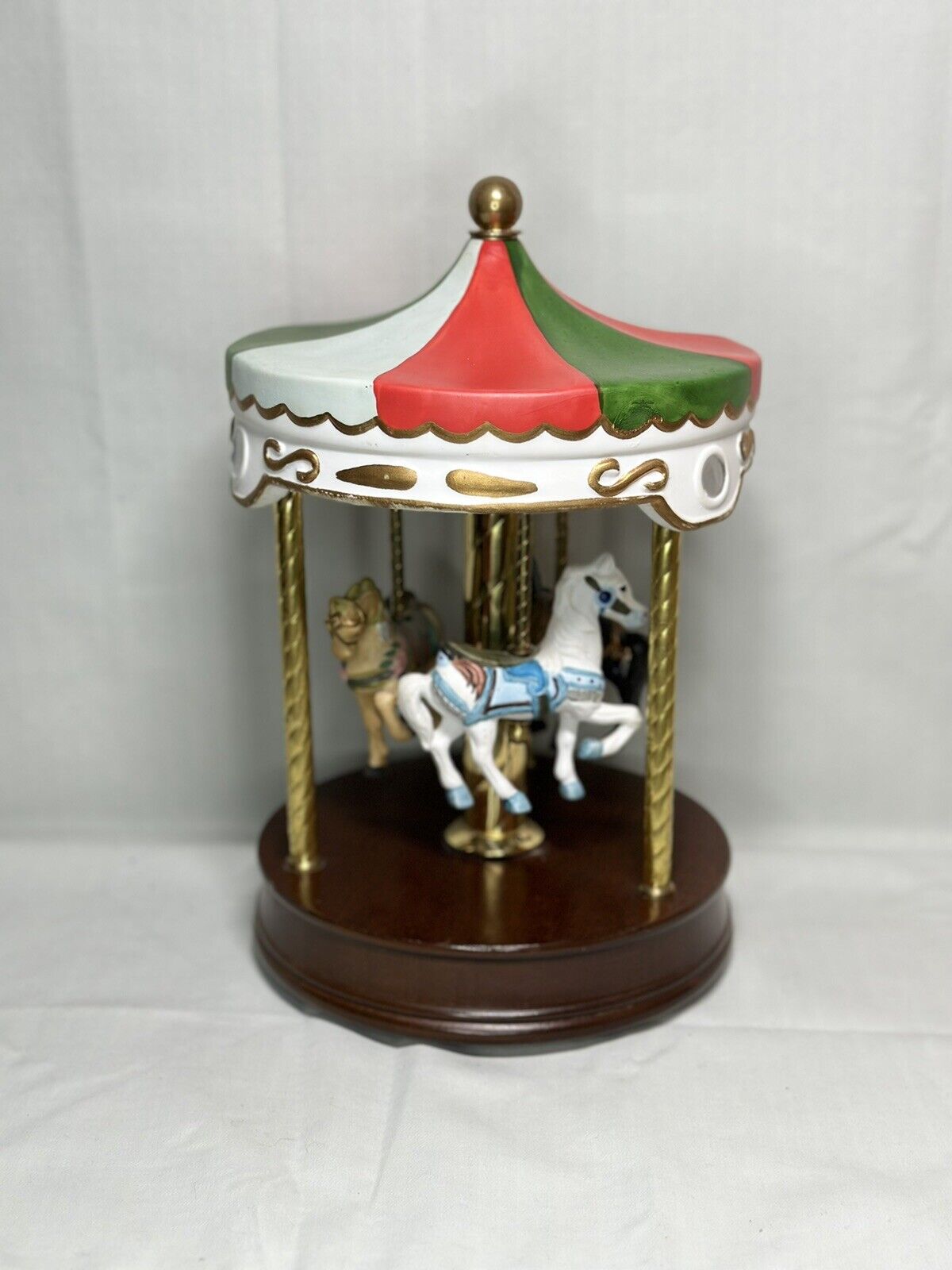 Vintage Impulse Giftware Musical Merry Go Round Carousel /cb