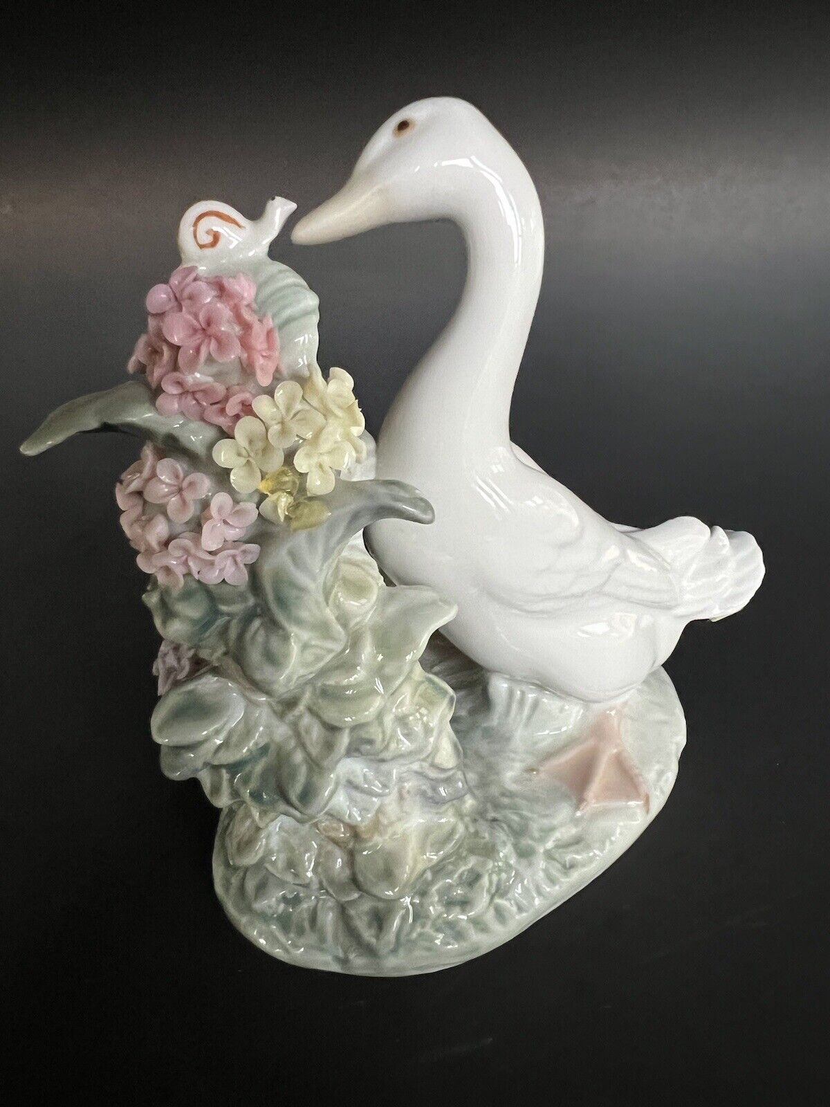 Lladro 1439 How Do You Do ? Duck Ducklings Snails Flowers Figure GOOD Condition